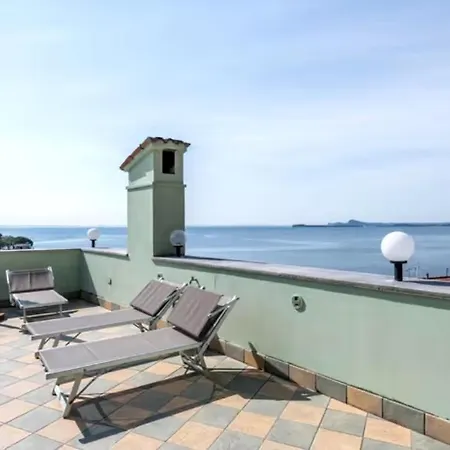 Holiday home Casa Fedra, Delizioso Loft Frontelago Toscolano Maderno